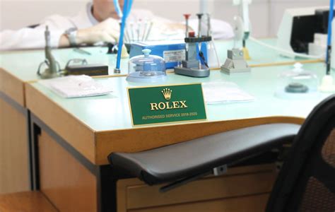 rolex service centers.